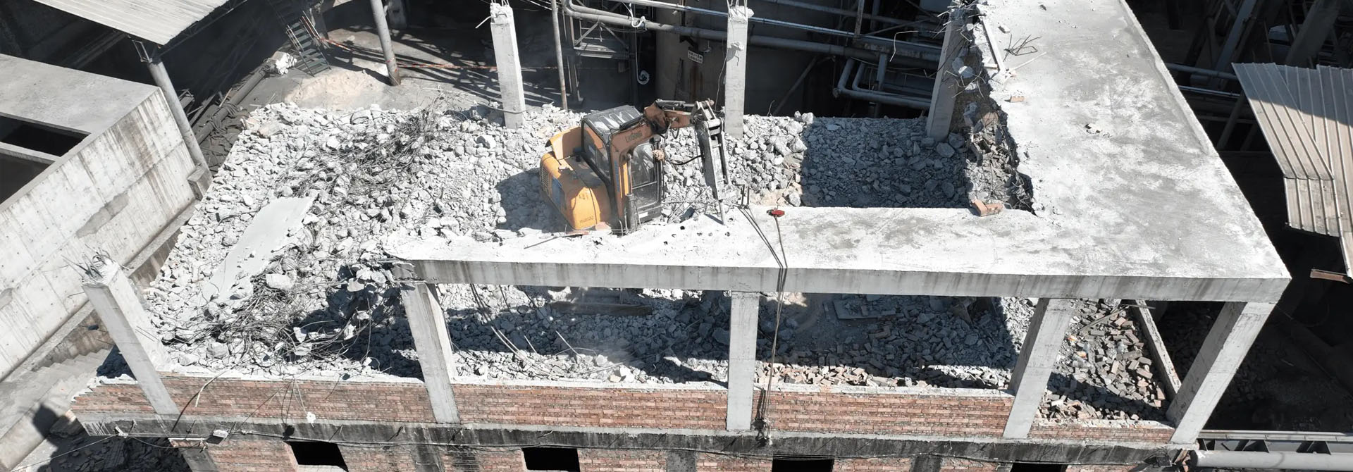 品质 安全 人文 环保